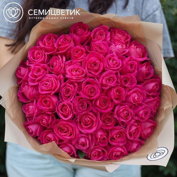 Букет из 51 малиновой розы 40 см (Россия)