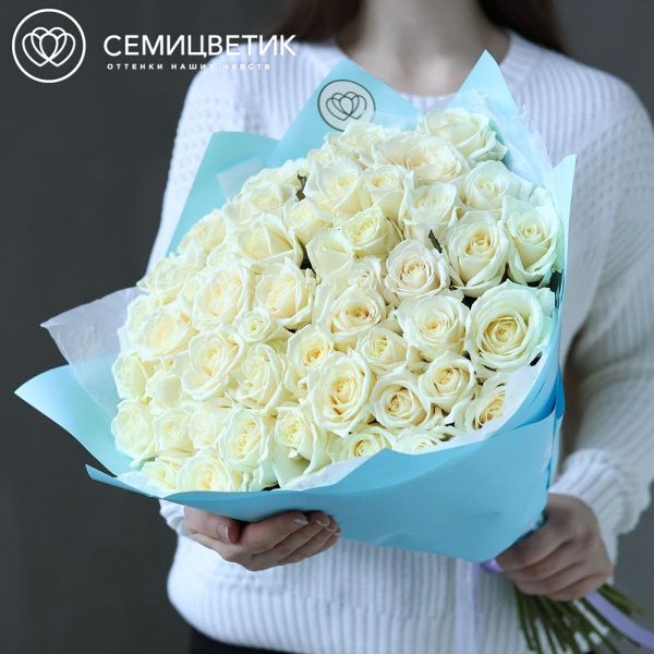 Букет из 51 белой розы 50 см (Россия)