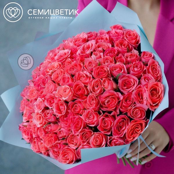 Букет из 101 коралловой розы 40 см (Кения)