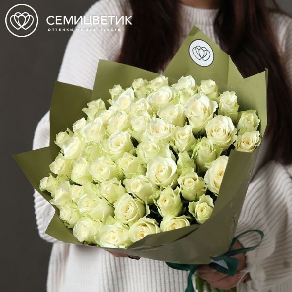 Букет из 51 белой розы 40 см (Кения)