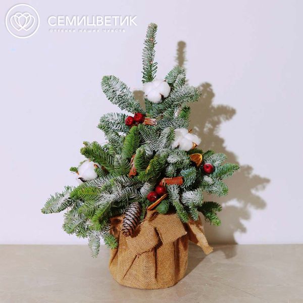 Новогодняя елка с натуральным декором 55-60 см