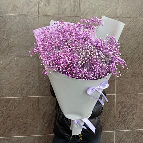 Фиолетовое чудо букет из гипсофилы