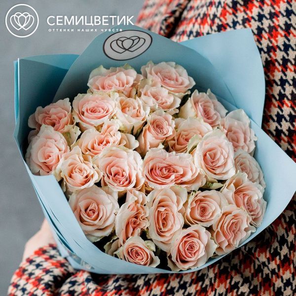 Букет из 25 нежно-розовых роз 40 см (Кения)